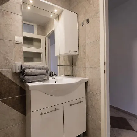 Villamare Apartman Grebastica