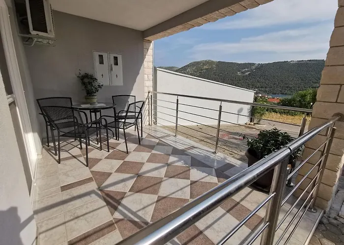 Villamare Lägenhet Grebaštica